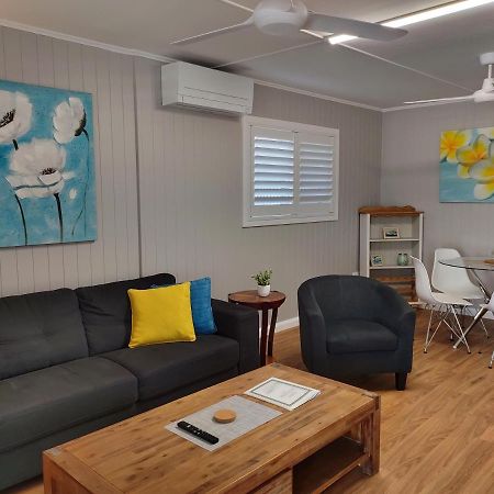 Cute Cottage - 2 Bedrooms - City & Strand Beach Location Townsville Eksteriør bilde
